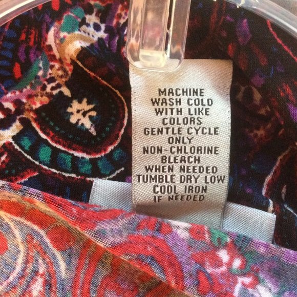 Catherines Paisley & Lace Boho Flowy Patchwork Print Pullover Size 2X; 22/24W - Picture 5 of 5